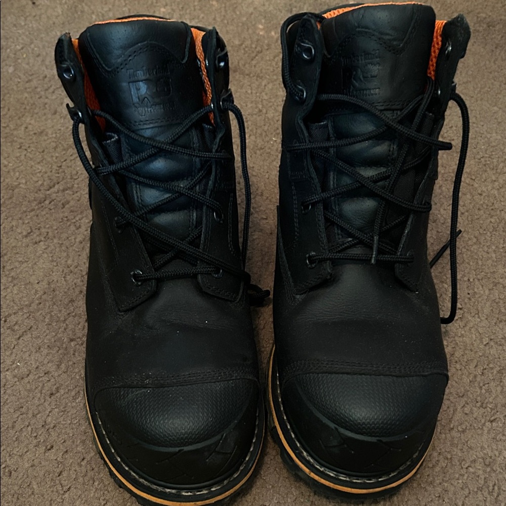 Timberland Men's Boondock 6" Composite Toe Waterproof Work Boot- Worn 2x only